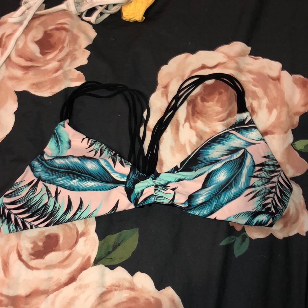 floral bikini
